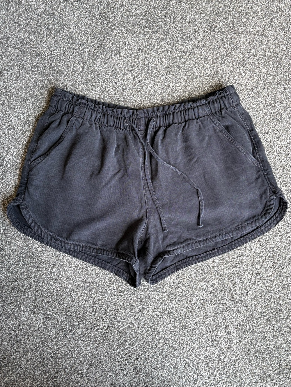 American Eagle Black Pull On Shorts 100% Lyocell Elevated Basic Blokecore size M